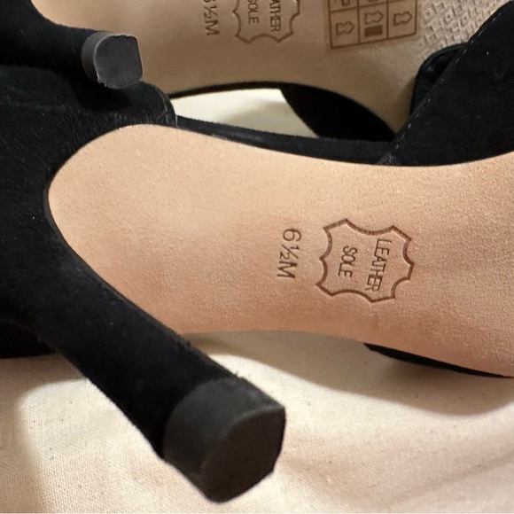 Tory Burch esme heels - Picture 6 of 8